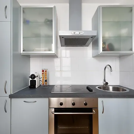 Guestrust - Champs Elysees Arc De Triomphe 38 Apartment *